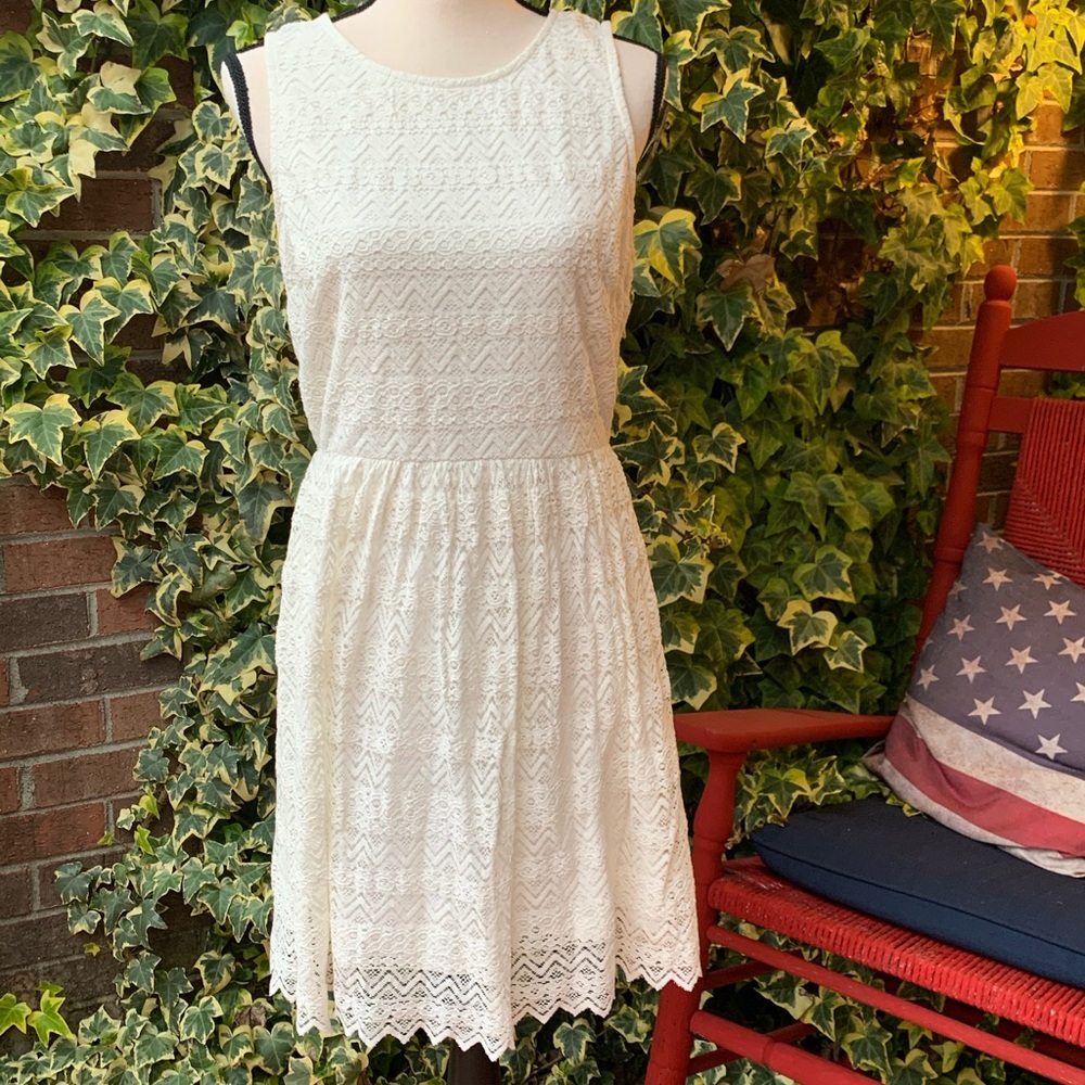 🧡50% off bunches!  Sleeveless lace dress